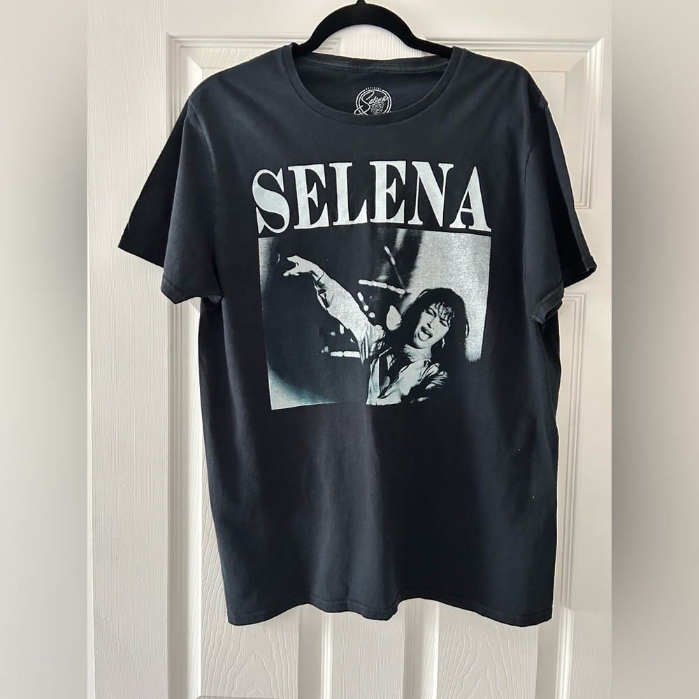 Selena Quintanilla Short Sleeve Black T Shirt- M